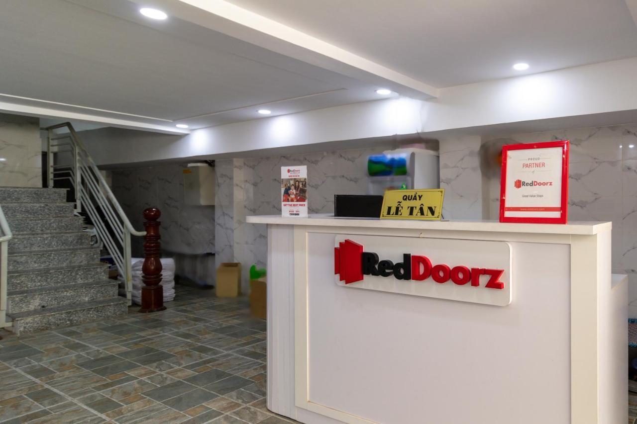 Hotel Reddoorz Near Etown 4 Ho Či Minovo Město Exteriér fotografie
